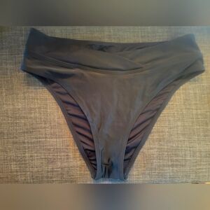 Cupshe high-waist bikini bottom